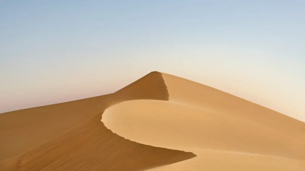 Desert sand dunes like Arrakis in Dune Part Three