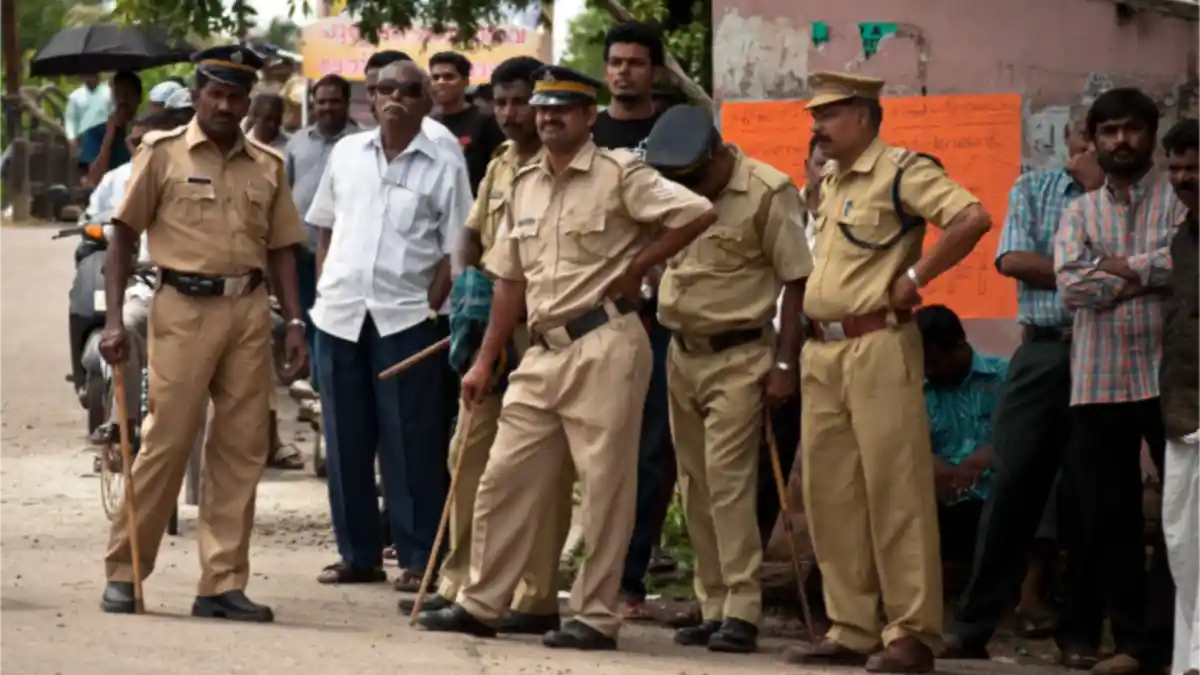 Pradhama Drishtya Kuttakkar OTT Kerala police theme
