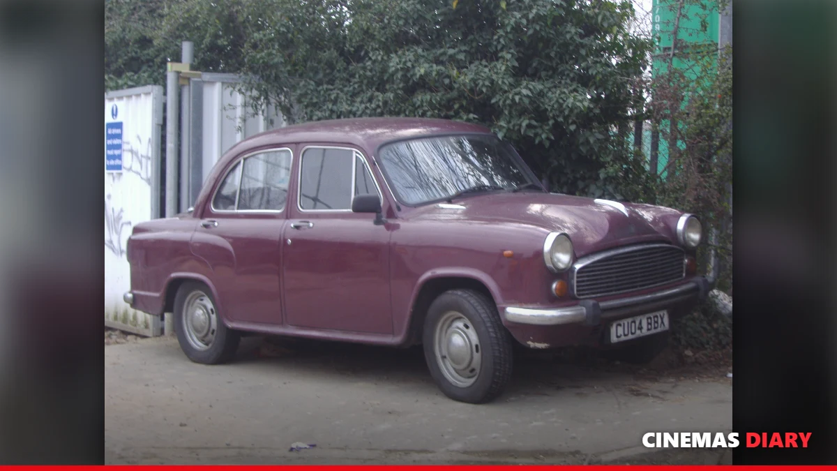 A classic Ambassador car, central to the Thudarum trailer